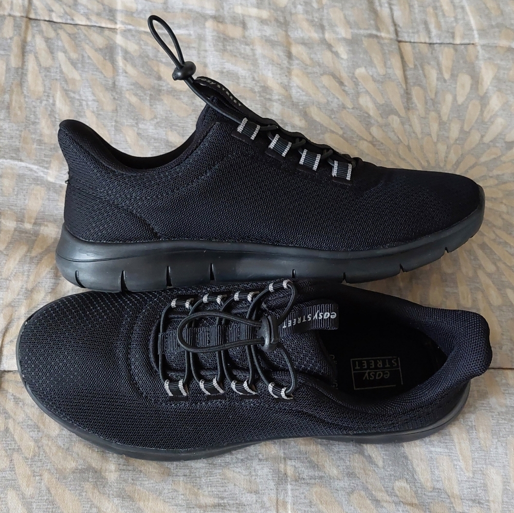 Easy Street Women's Black Athletic Shoes